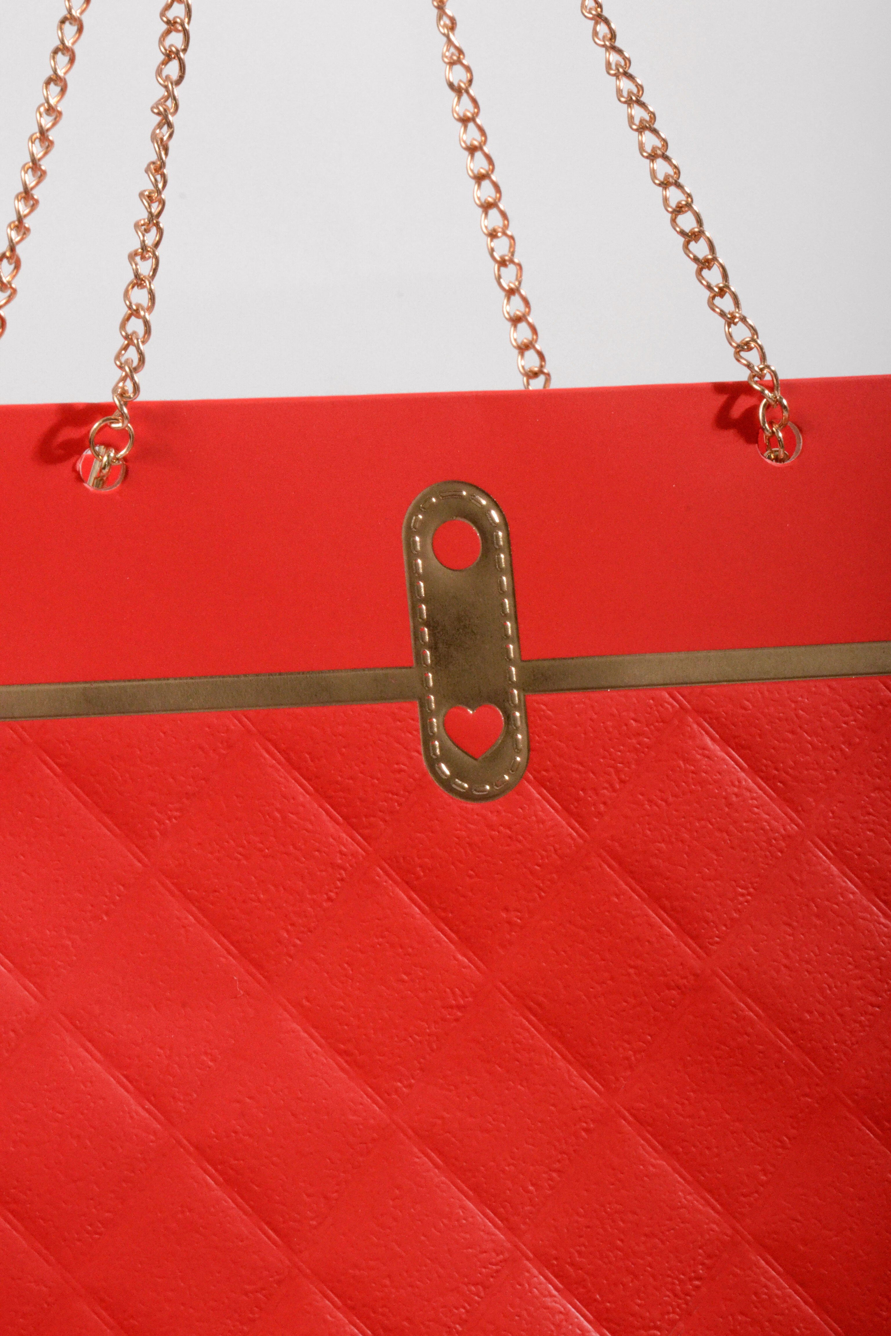 7"x 6"  Flower Paper Handbag W/Metal Chain Red Pkg 4