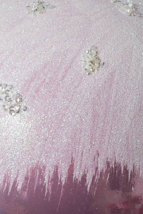 200mm Plastic Ball W/Snow Pink