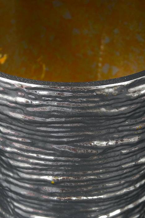 4.5" X 4" Plastic Flower Pot Plated  Silver