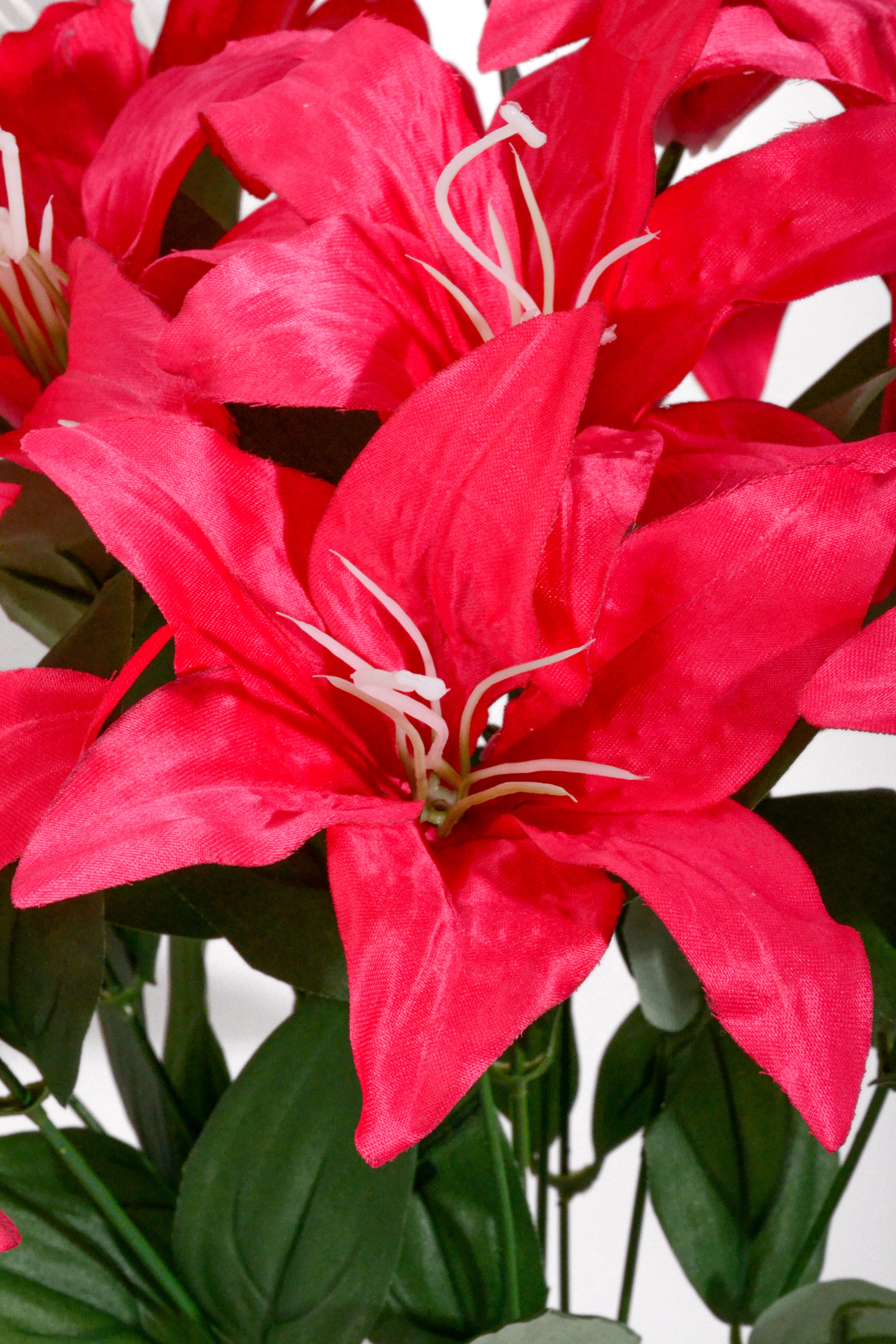 19" Silk Tiger Lily Bush Beauty