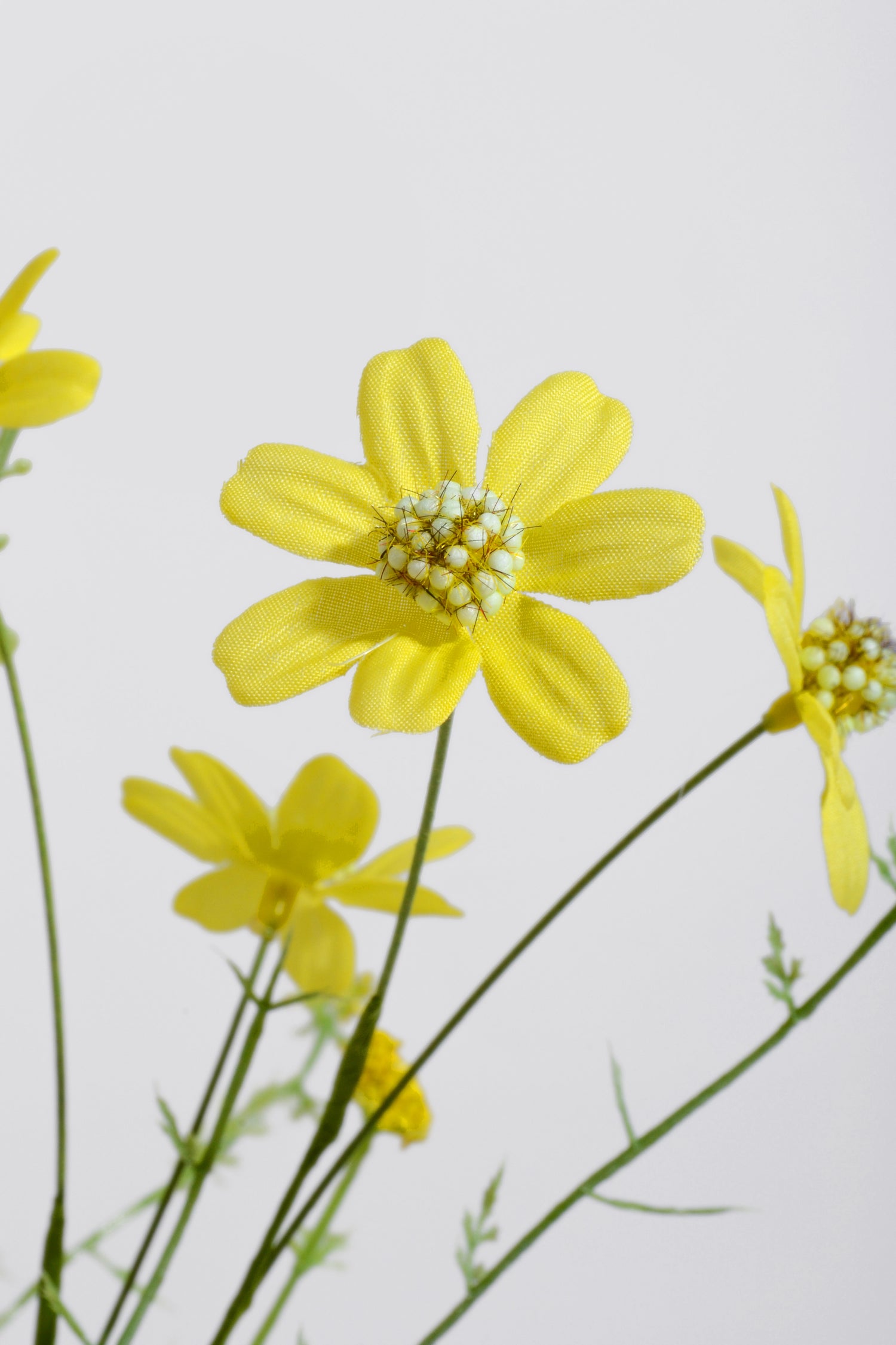 22" Silk Wild Daisy Bush Yellow