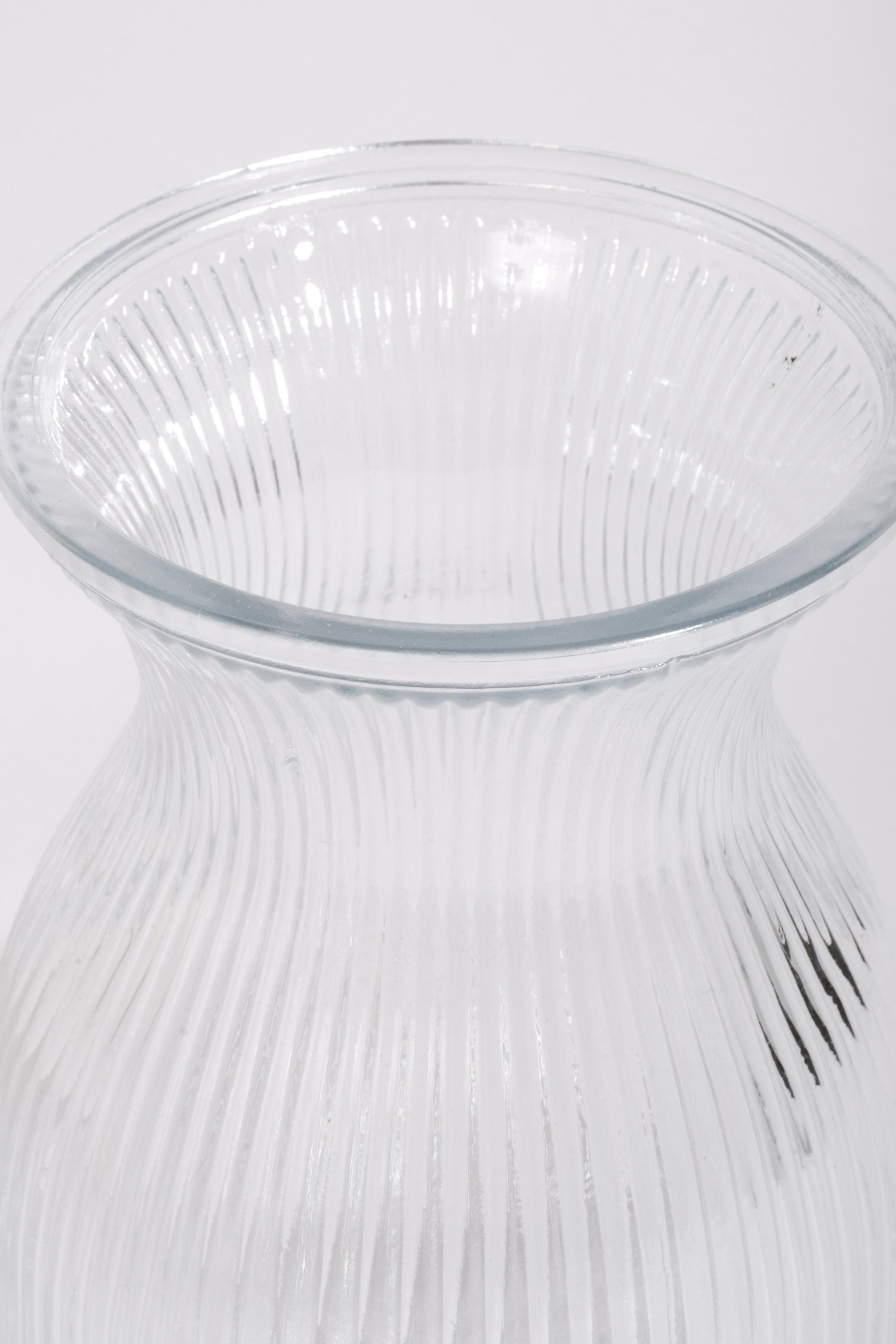 4" X 7.5" Glass Striped Vase Clear