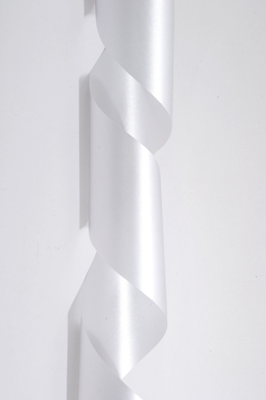 2.75" X 100 Yds Flora Satin Ribbon White