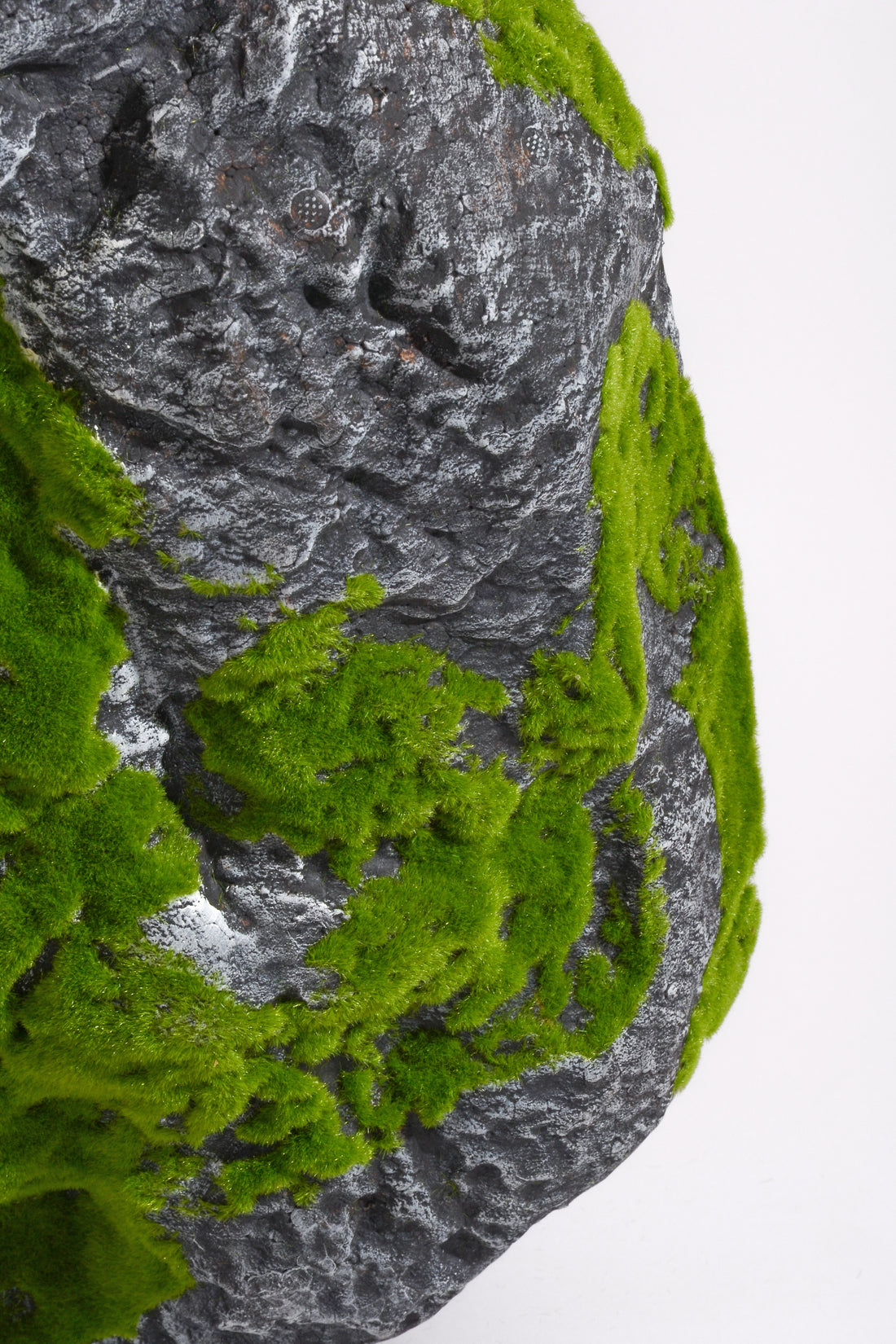 8"x 13.75"x 19.5" Rock w/Moss Green