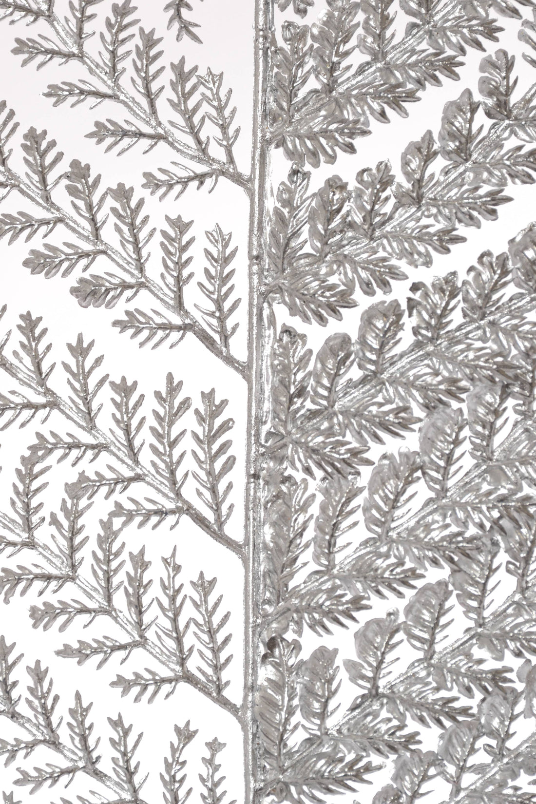 41" Metallic Fern Leaf Spray Silver