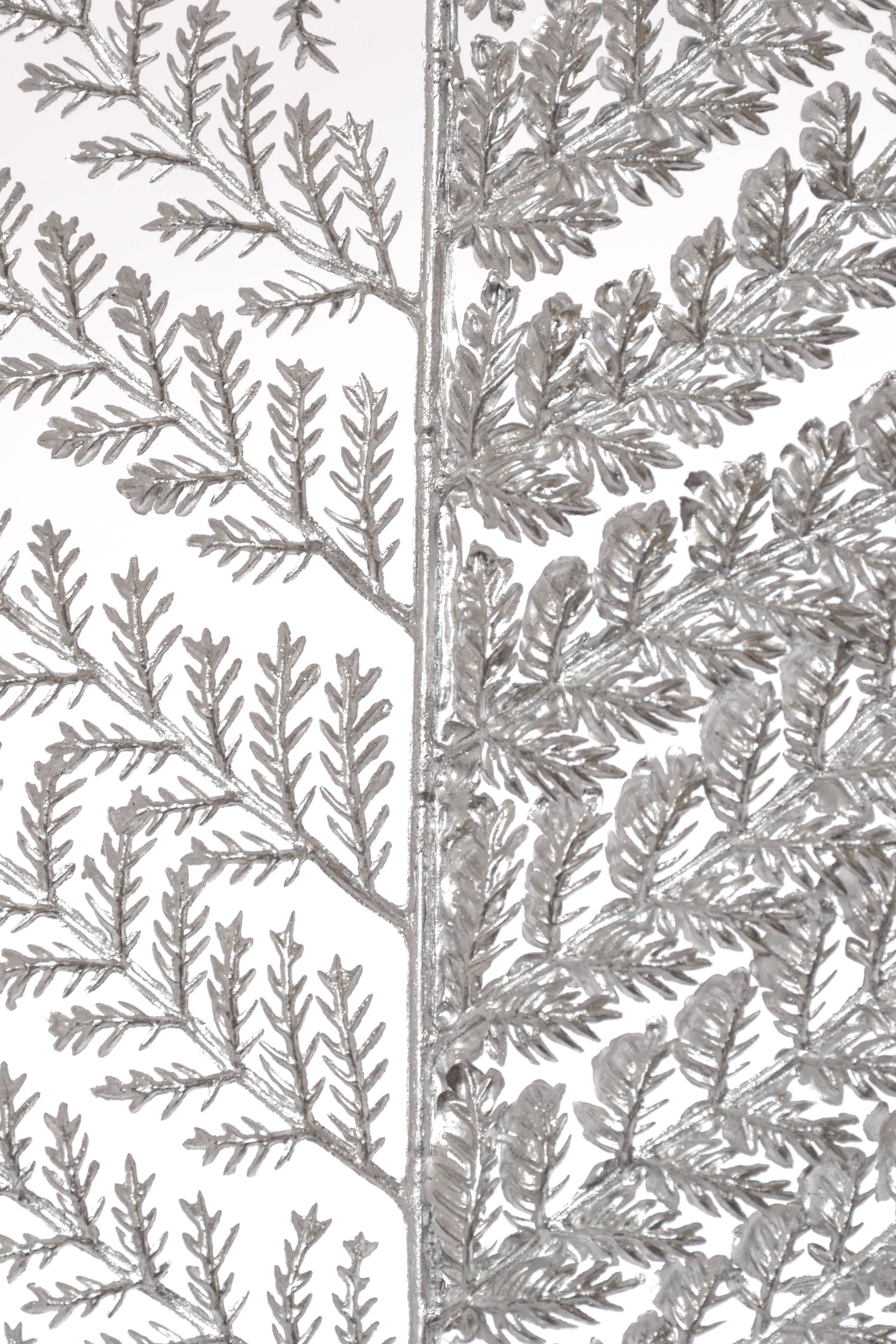 41" Metallic Fern Leaf Spray Silver