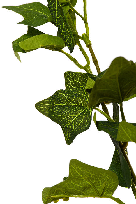 17.75&quot; Ivy Leaf Bush Green