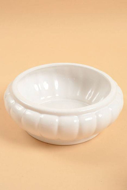 8" Round Glazed Scallop Low Bowl White