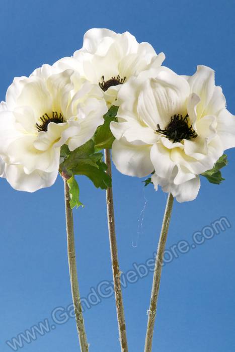15&quot; Silk Anemone Spray Cream Pkg/3