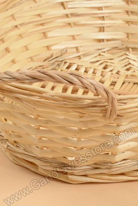 16" Oval Willow Tray Natural
