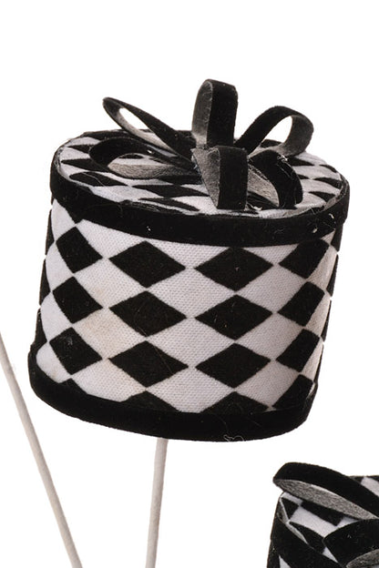 30" Gift Box Spray Black/White