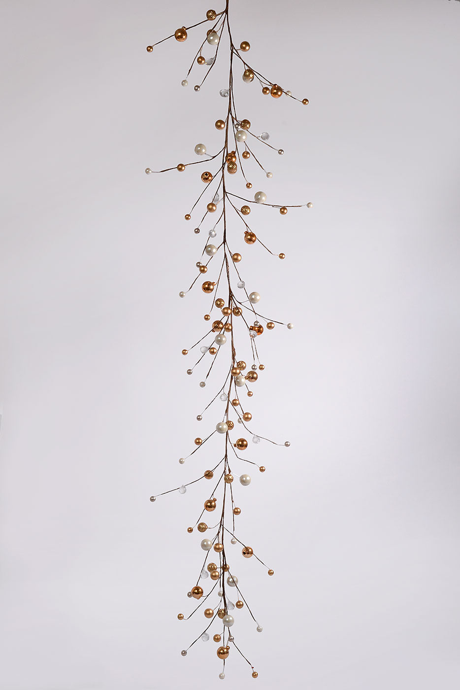 59&quot; Bead/Crystal/Ball Garland Gold/White