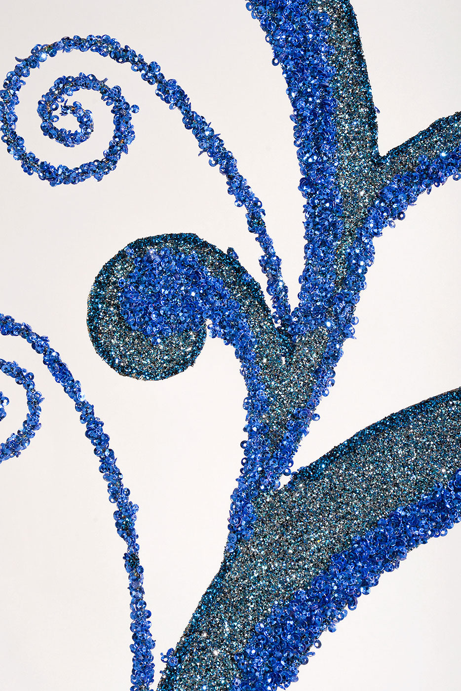 29&quot; Metal Acanthus Scroll Glitter Spray Dark Blue