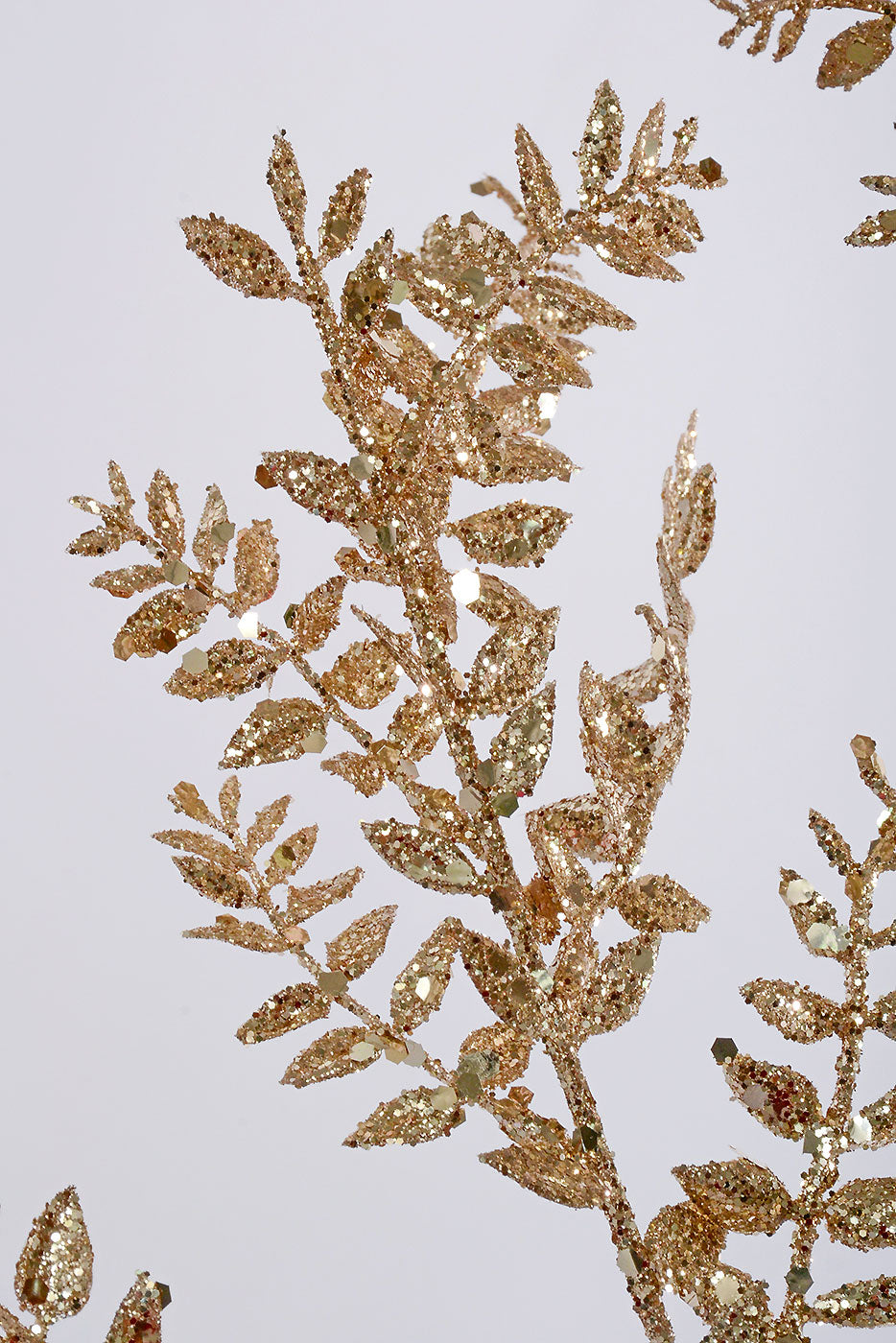 30" Glitter Mini Smilax Leaf Spray Champagne/Light