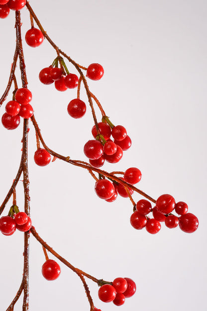 6FT Plastic Berry Garland Red