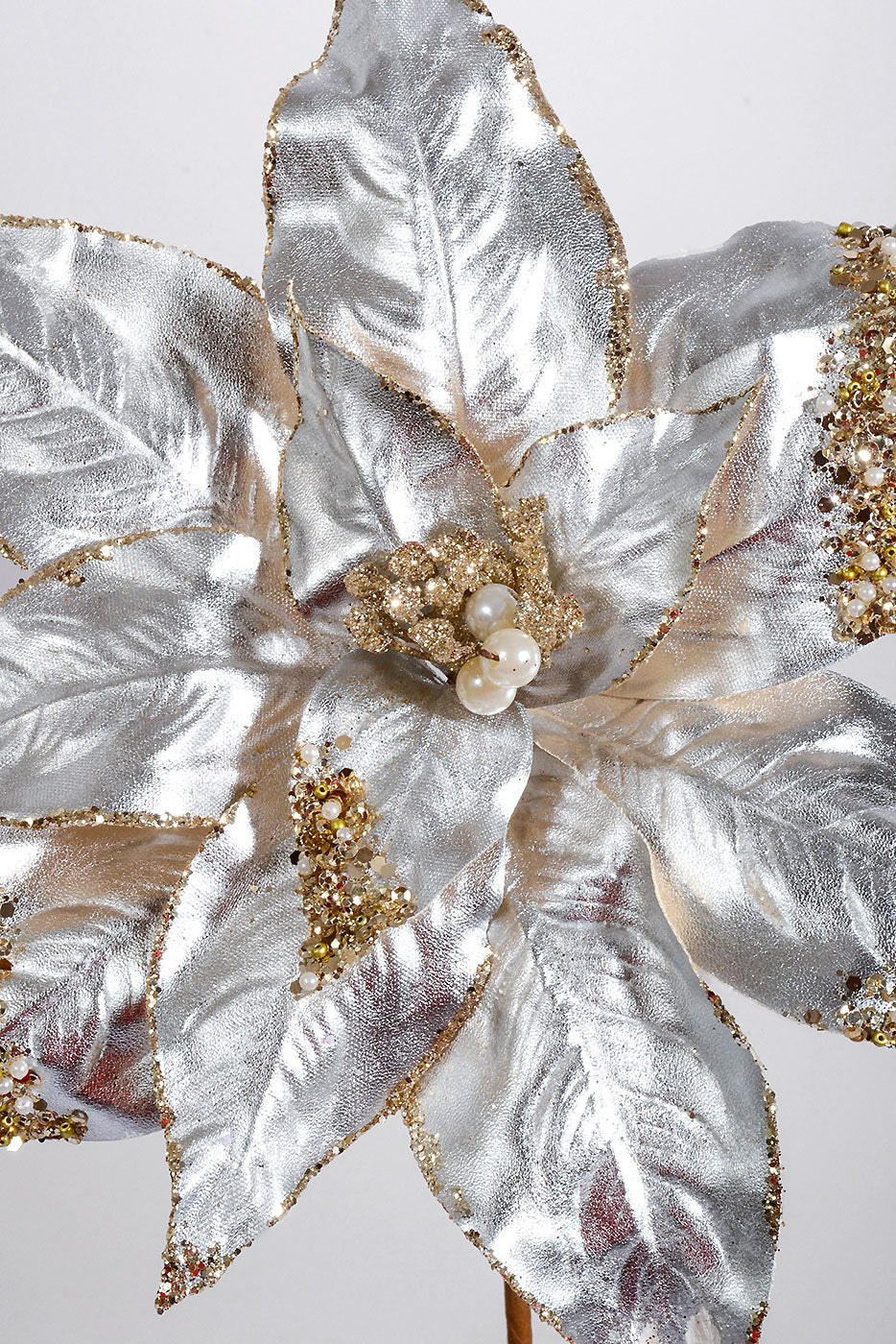 23" Poinsettia Stem Silver