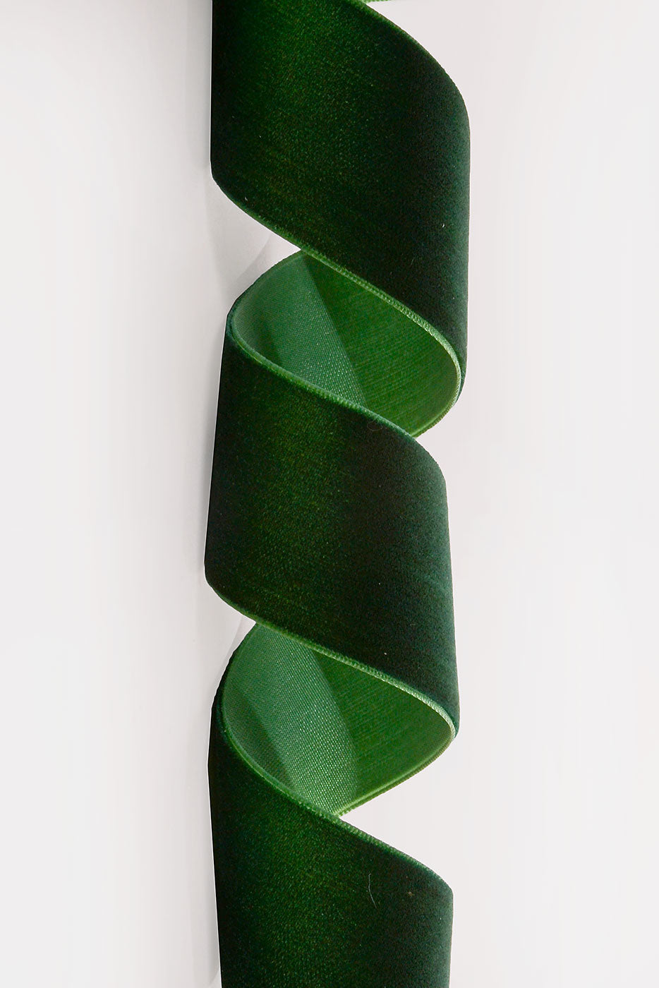 1.5" 25Yd Classiq Velvets Ribbon Emerald Green