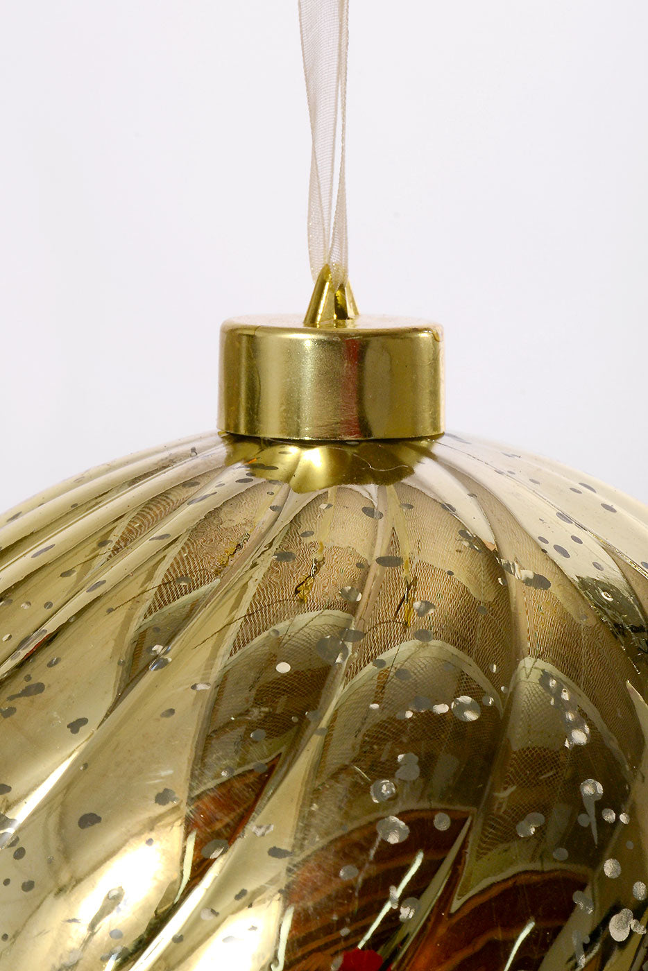 6" Ball Ornament Gold