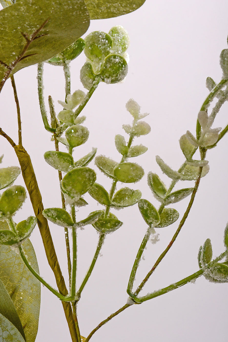 30" Ice Leaf &amp; Berry Spray White/Green