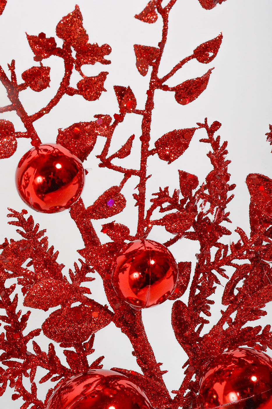 18" Glitter Ball Berry Spray Red