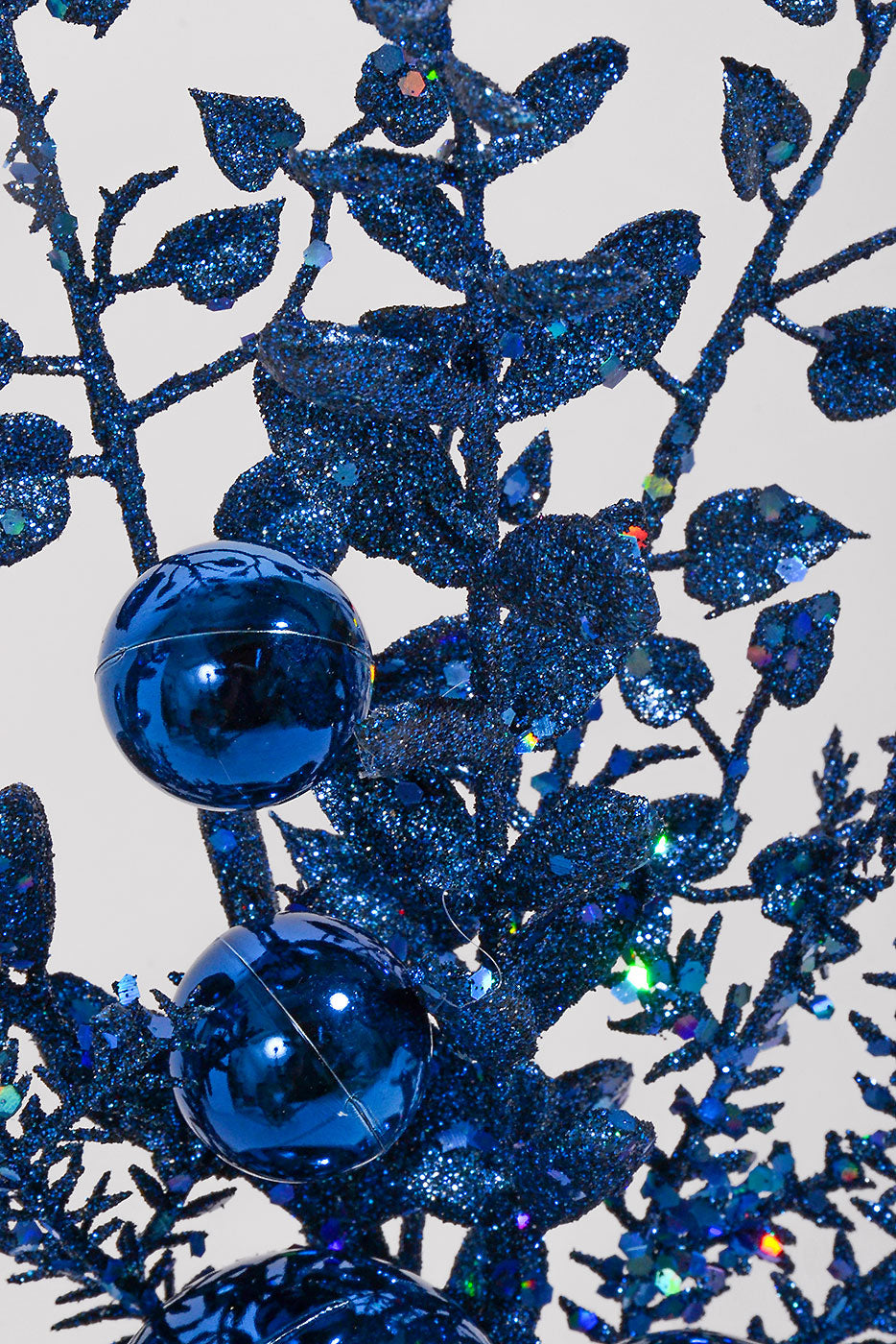18" Ball Berry Spray Blue