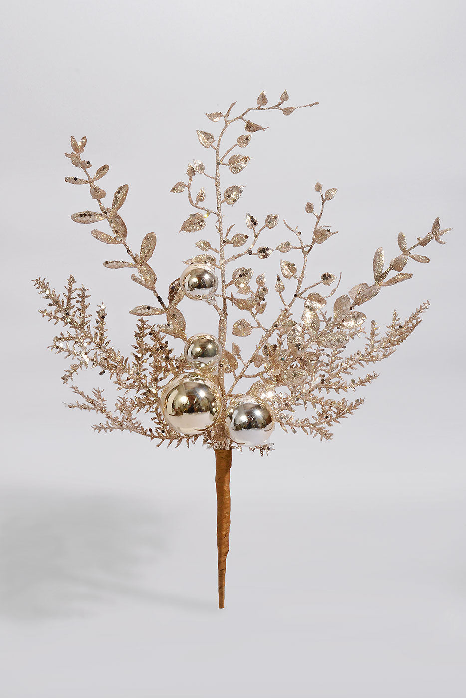 18" Ball Berry Spray Champagne