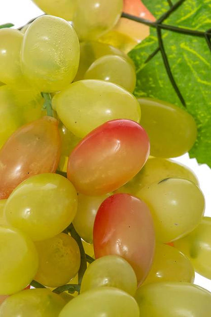 12" Grape Cluster W/leaves Yellow