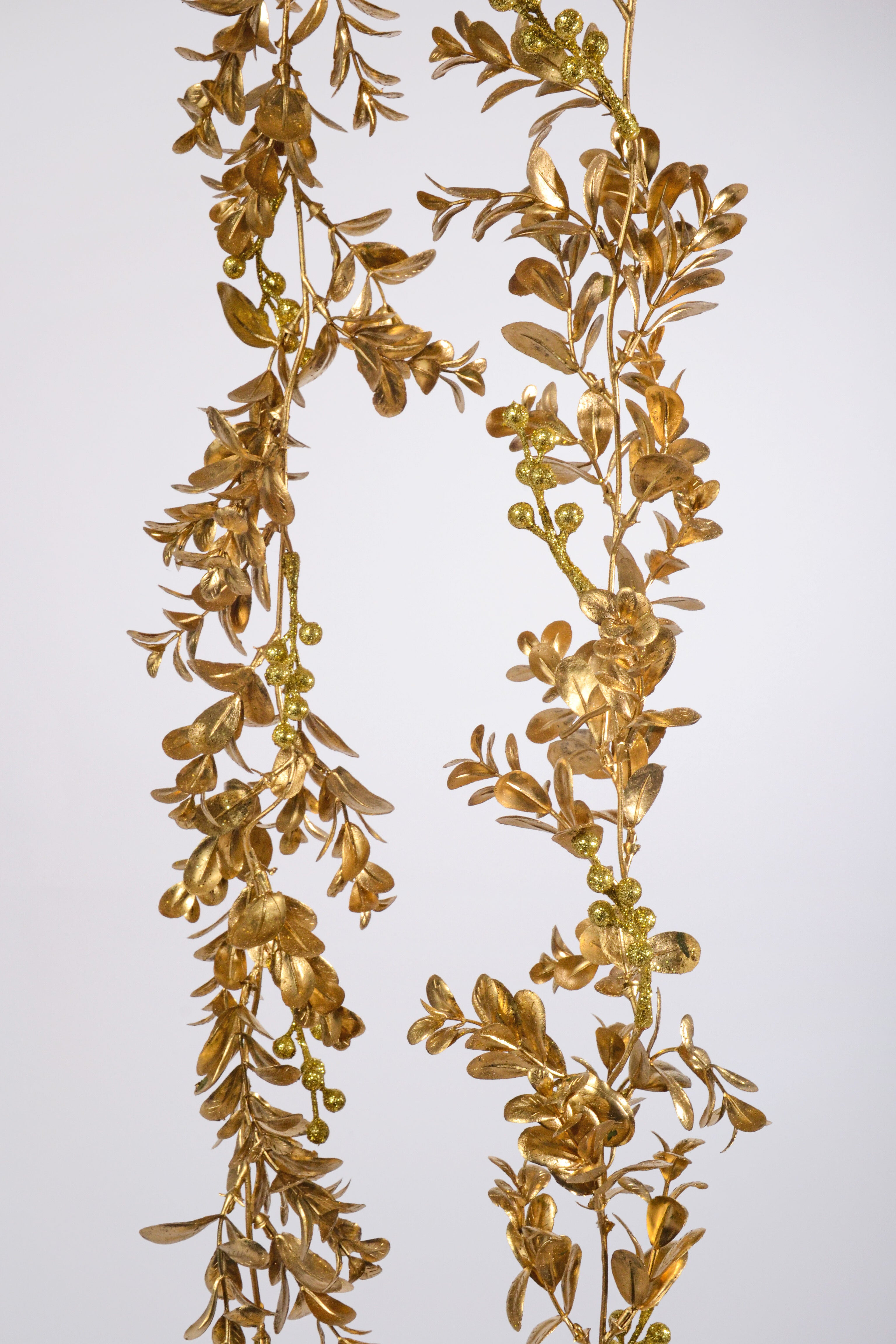 6Ft Boxwood Garland W/Berry