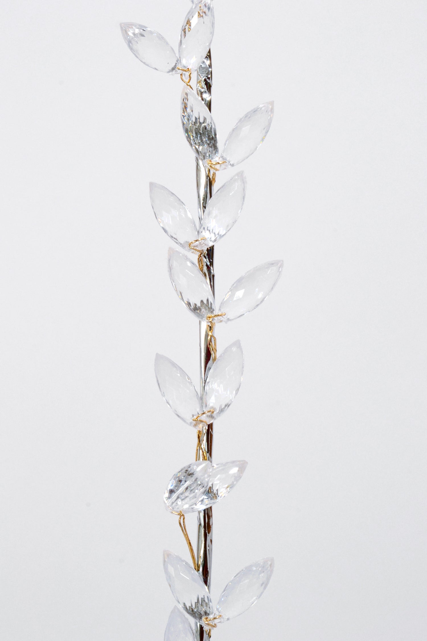 24" Crystal Bead Spray Clear