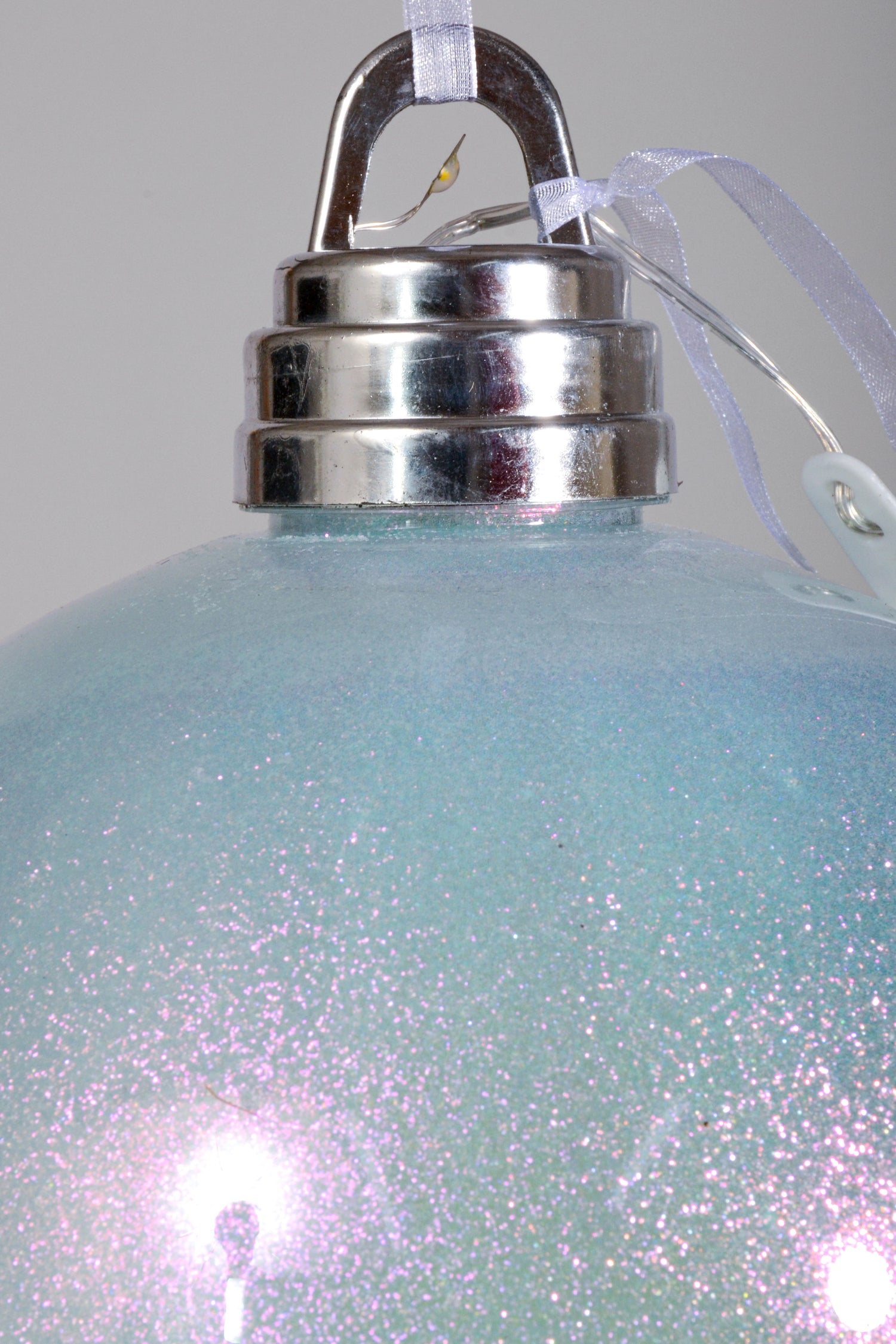200mm Glitter Ball With Light Blue