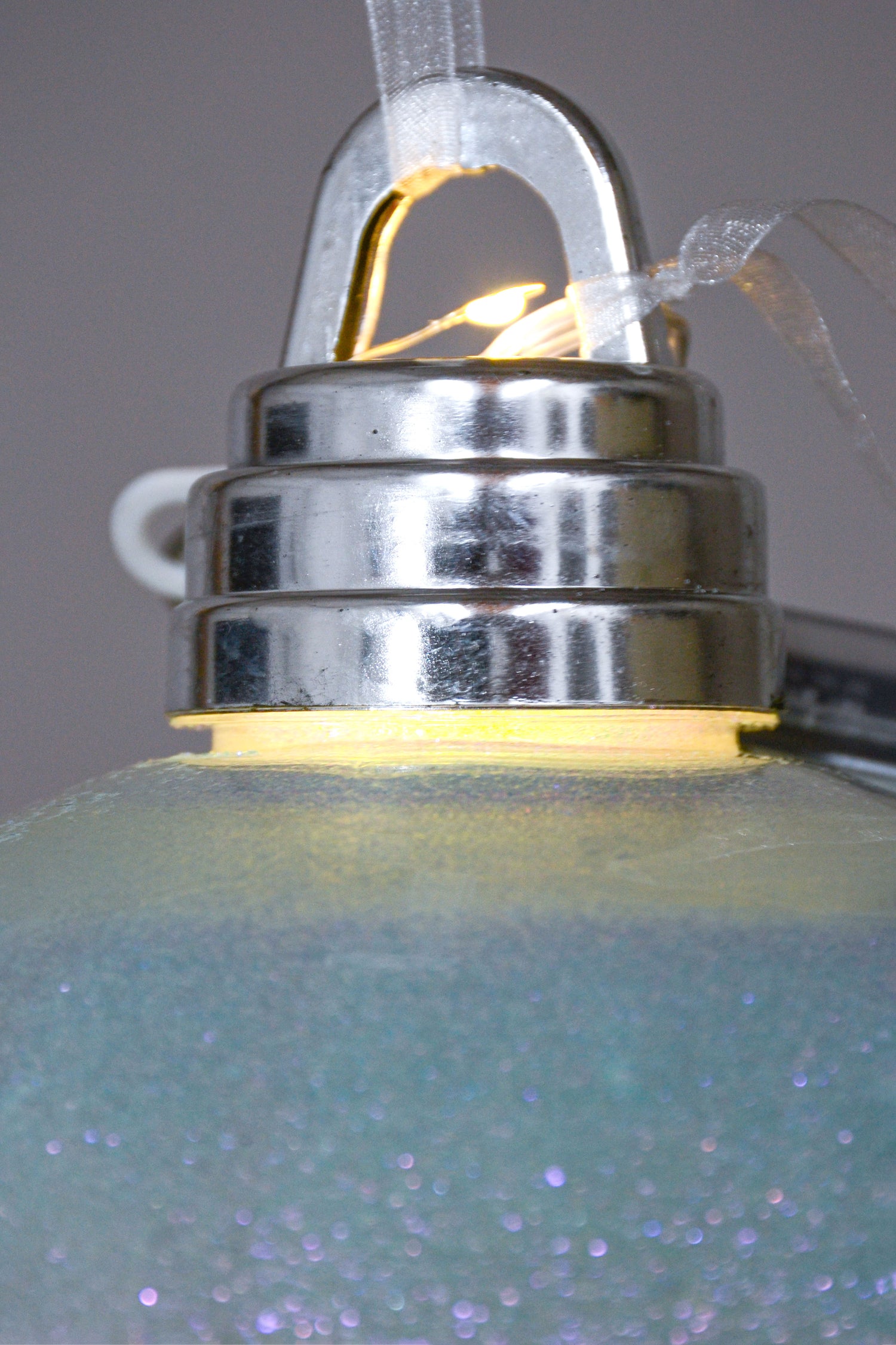 200mm Glitter Ball With Light Blue