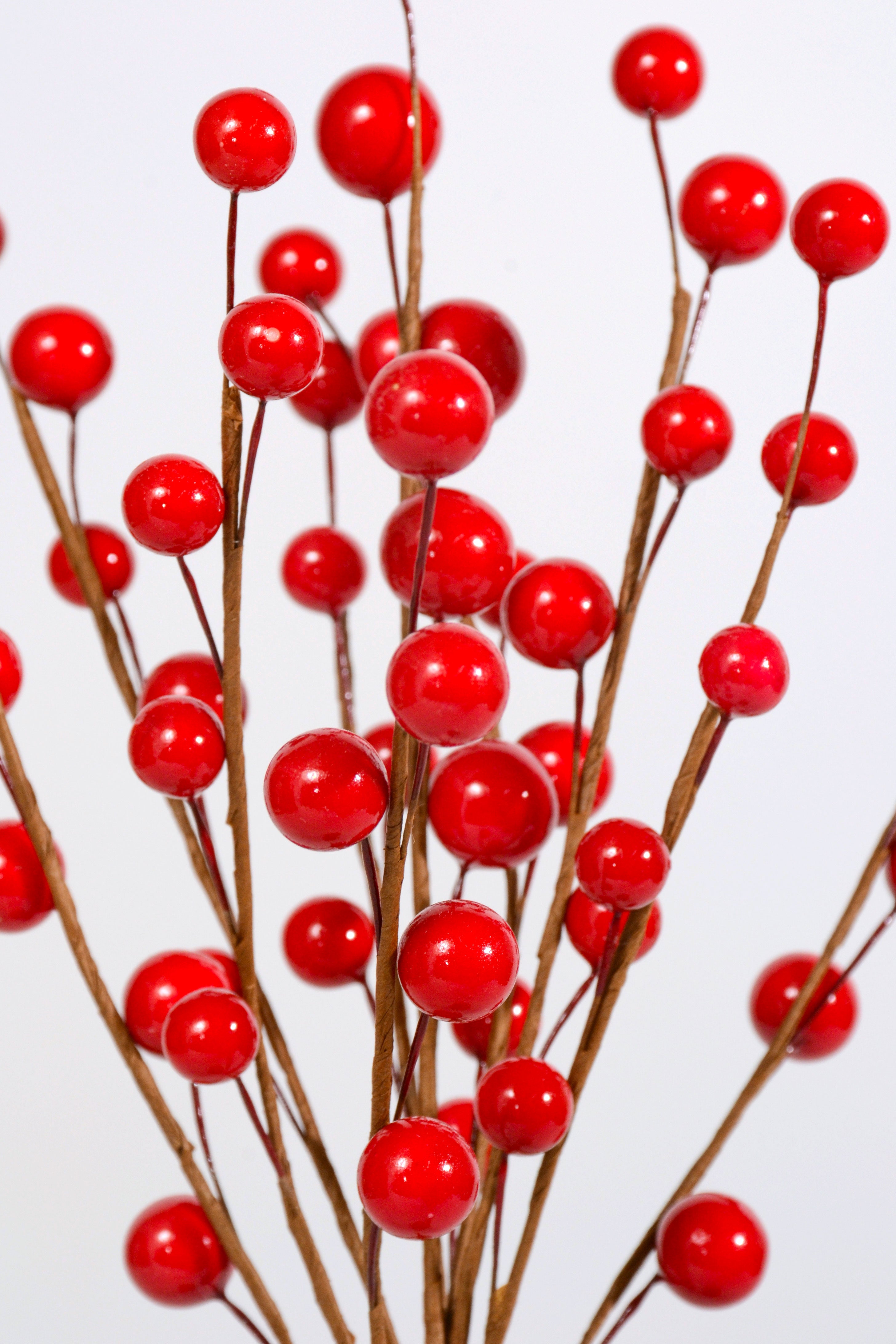14" Berry Mixed Spray Red