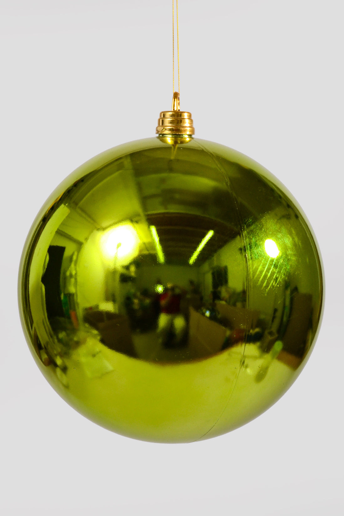 400MM Shiny Plastic Ball Ornament Apple Green