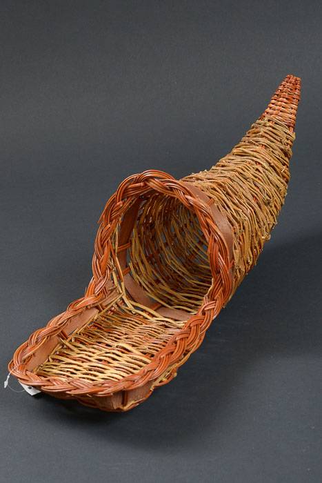 20" Vine Cornucopia W/lip Natural