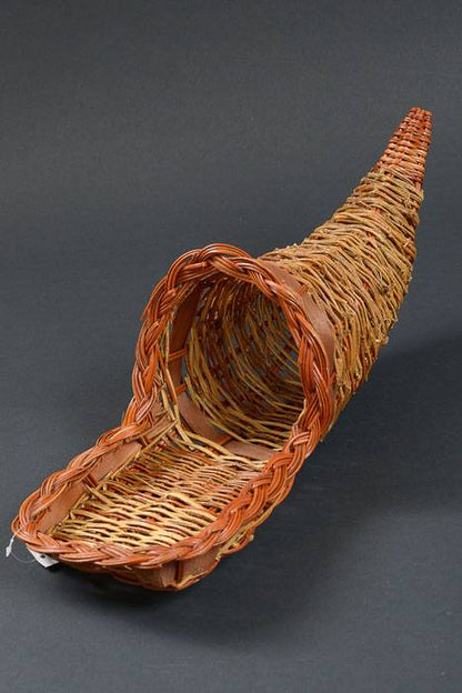 20" Vine Cornucopia W/lip Natural