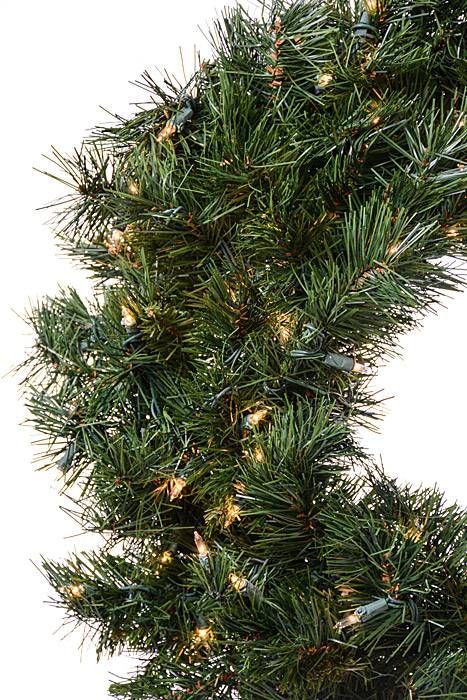 24" Sugar Pine Wreath W/lights Green