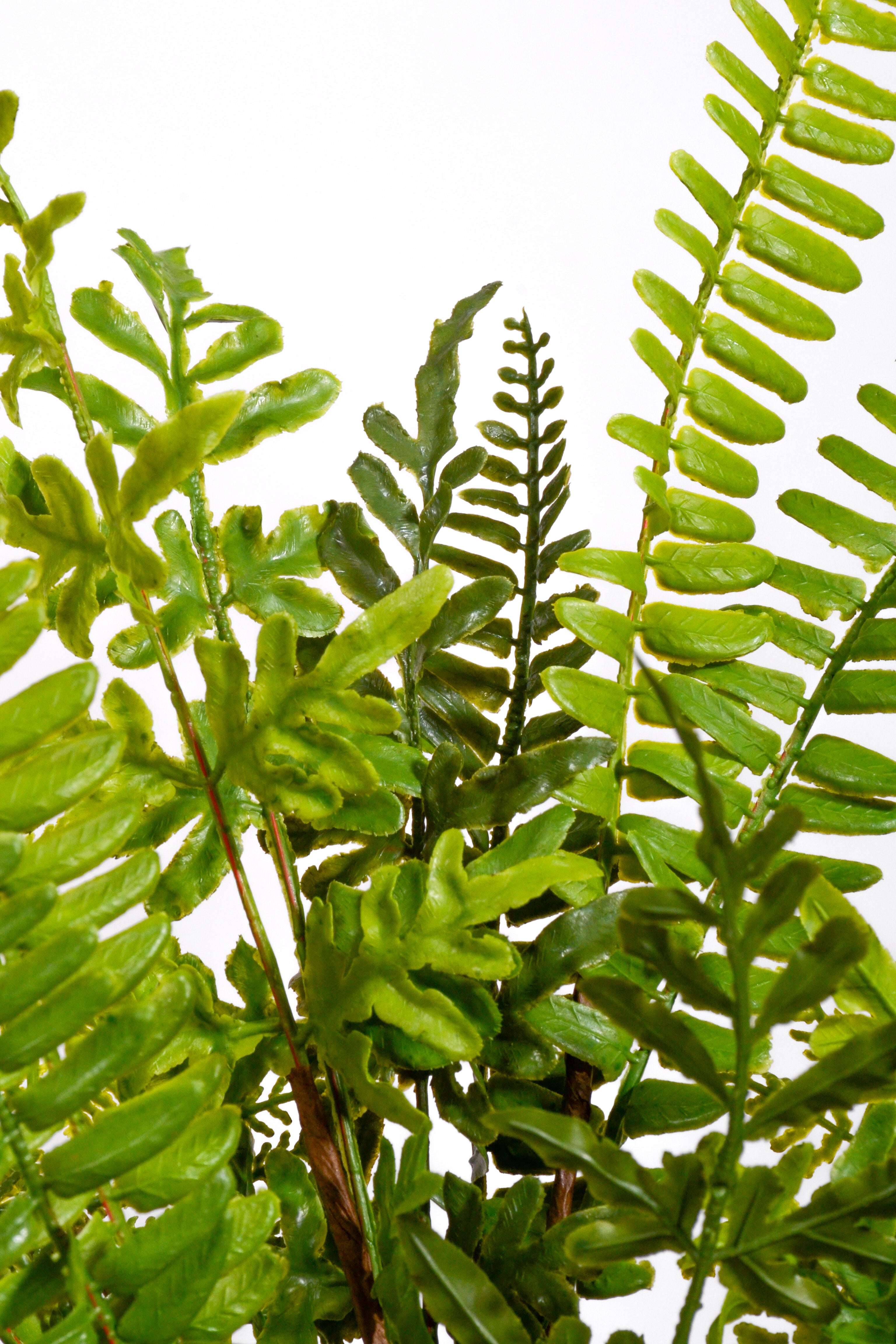 18" Mixed Real Touch Fern Green