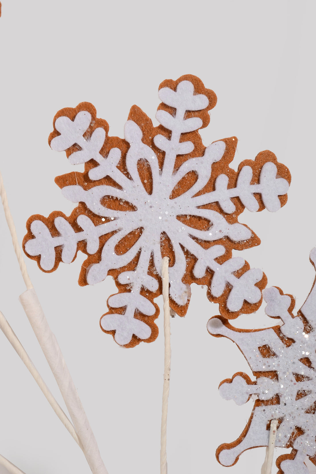 28" Gingerbread Snowflake White/Brown