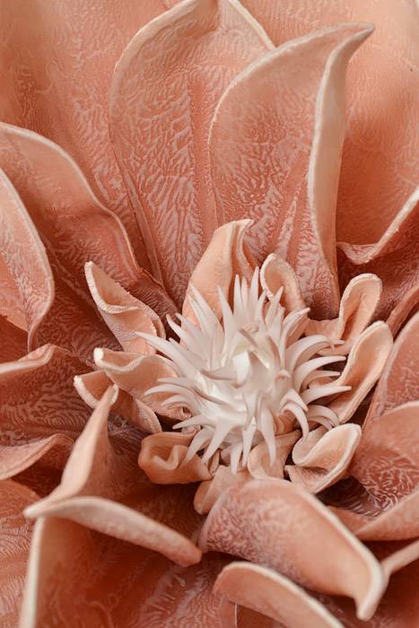 35" New Dahlia Stem Coral