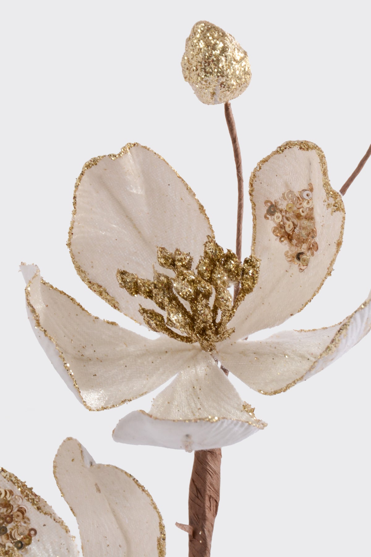24" Velvet Magnolia Spray Cream