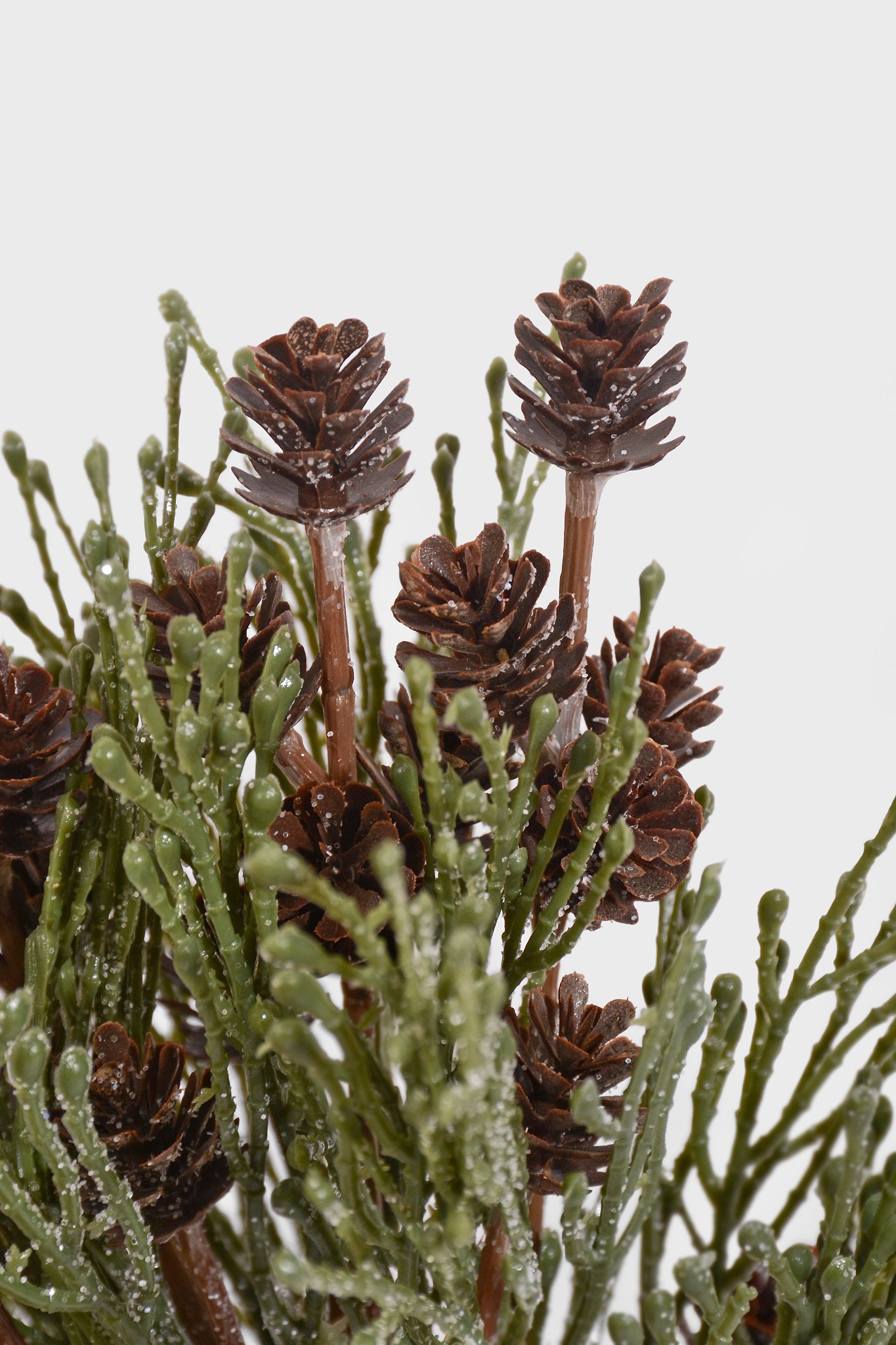 12.5" Pine Cone Bundle Green