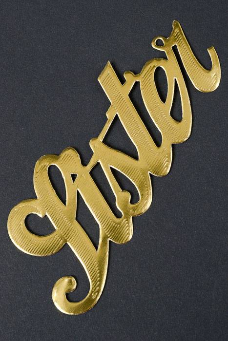 1.75&quot; Large Paper &quot;sister&quot; Gold Pkg/10