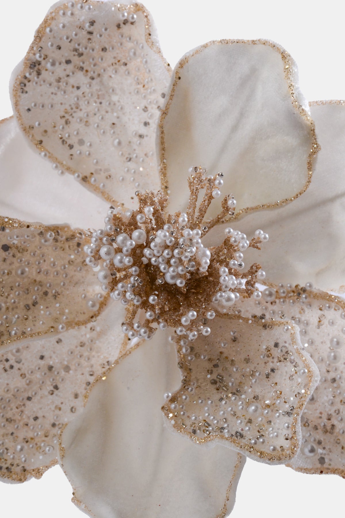 21" Pearl Velvet Magnolia Stem Cream