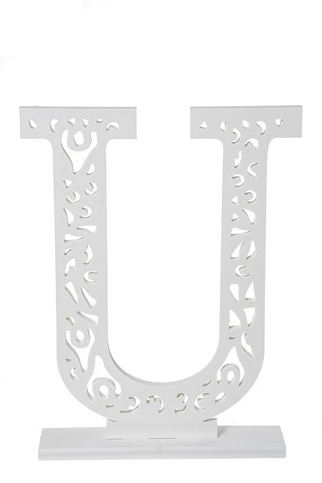 19.75" Carved Letter "u"