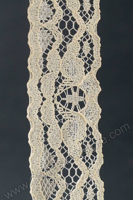 1" X 25yds Lace Ribbon Ivory