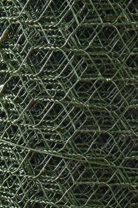 18" X 150ft Hexagonal Floral Netting Green