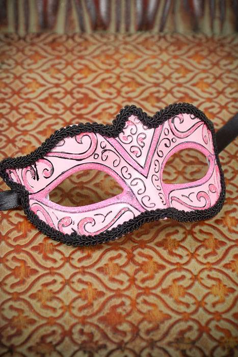 3" X 6" Venetian Colombina Mask Pink