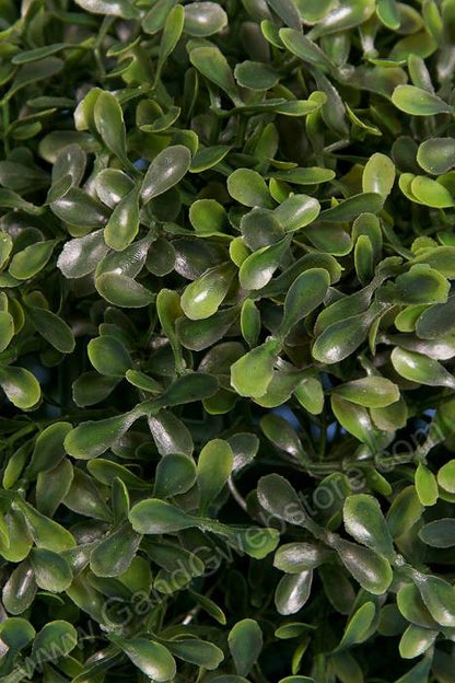 10" Tea Leaves Ball Green