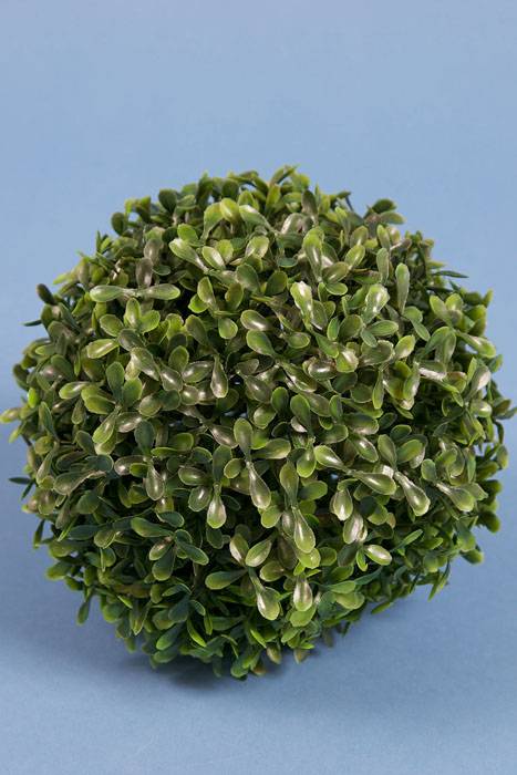 7" Tea Leaves Ball Green