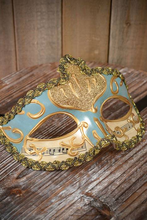 4" X 6.5" Half Mask W/copper Painting Light Blue